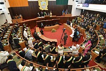 La rentrée solennelle du premier Sénat ivoirien reportée au 12 avril (Officiel)
