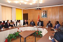 Une délégation d’ambassadeurs auprès de la FAO échange avec Sangafowa Coulibaly sur la vitalité du secteur agricole ivoirien