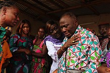 Pluies diluviennes : La Ministre Mariatou Koné à Guiberoua pour exprimer la compassion du Gouvernement aux parents de la petite Grâce