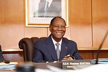 Ouattara réitère sa volonté de « travailler pour transférer le pouvoir en 2020 » à une nouvelle génération