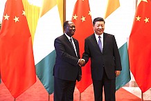 Tête-à-tête entre Ouattara et Xi Jinping au Palais du peuple à Beijing