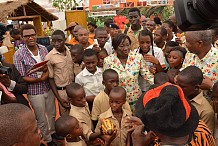 Près de 4 millions de kits scolaires distribués gratuitement en Côte d’Ivoire