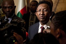 Madagascar: le président donne sa démission pour mieux briguer un nouveau mandat