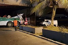 Un corps retiré de la lagune Ebrié après la chute d'une fourgonnette sur le pont De Gaulle (Pompiers)