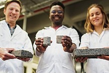 Afrique du Sud : Des étudiants fabriquent des briques à base d’urine