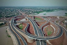 Le président Kaboré inaugure à Ouagadougou le plus grand échangeur du Burkina