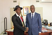 Sidiki Bakaba reçu en audience par le ministre de la Culture