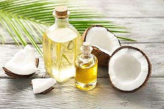 4 raisons pour lesquelles chaque homme devrait posséder de l'huile de noix de coco