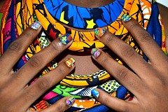 Vous devez essayer la nouvelle tendance des ongles Ankara (c'est plus facile que vous ne le pensez)