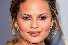 Quelles nouvelles mères peuvent apprendre de Chrissy Teigen