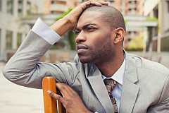 5 façons de s'inquiéter de l'argent peuvent affecter votre vie