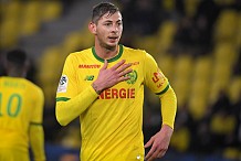 L'attaquant argentin Emiliano Sala se trouvait à bord d'un avion disparu dans la Manche