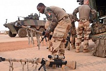 Mali : trois blessés dans une attaque au véhicule piégé à l’entrée de la base française de Gao