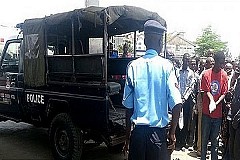 Kenya : un homme soupçonné d’avoir contracté le coronavirus battu à mort Kenya : un homme soupçonné d’avoir contracté le coronavirus battu à mort