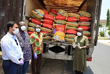 Côte d’Ivoire : 100 tonnes de riz de Koira Holding pour la chaîne de solidarité contre le Covid-19