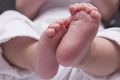 Un père de famille soupçonné d'avoir violé son bébé