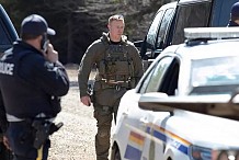 Canada: un homme armé fait au moins 16 morts, dont une policière