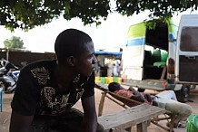 En Côte d’Ivoire, travailleurs et commerçants se jouent de la fermeture des frontières