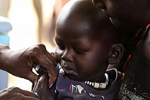 Côte d’Ivoire: les fausses rumeurs font baisser les vaccinations, selon les autorités sanitaires