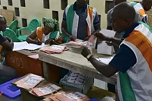 Présidentielle en Côte d'Ivoire: les partis face au nouveau système de parrainage