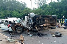 Accident à Yamoussoukro : collision entre gbaka et 504, 28 victimes