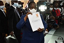 Bédié dépose sa candidature  et la confie «au peuple ivoirien »