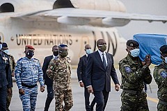 Arrivée à Abidjan des corps des 4 Casques bleus ivoiriens tués au Mali Arrivée à Abidjan des corps des 4 Casques bleus ivoiriens tués au Mali