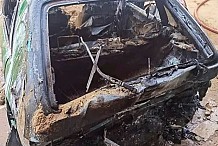 Deux personnes mortes calcinées dans l’explosion d’un taxi à Abidjan