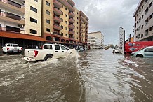 Inondations dans des quartiers d'Abidjan après de fortes pluies