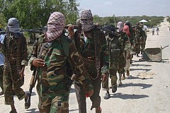 Tanzanie/ Il refuse de coucher avec sa mère, les terroristes le tuent Tanzanie/ Il refuse de coucher avec sa mère, les terroristes le tuent