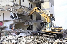 Quartier Divo (Koumassi) : non-respect des normes de construction , le ministère en charge de la construction démolit un immeuble