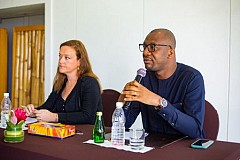 Un établissement français lance à Abidjan sa 1ère école de communication numérique Un établissement français lance à Abidjan sa 1ère école de communication numérique