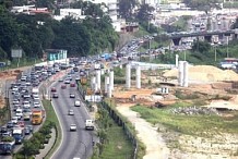 Barrages intelligents: 827 véhicules flashés en une semaine pour défaut de visite technique à Abidjan