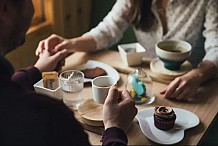 Avec une seule table, ce restaurant est le plus petit du monde