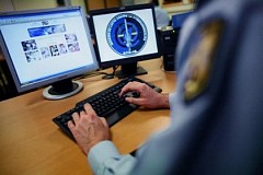 Un père viole et filme sa fille de 9 ans : les gendarmes retrouvent les vidéos Un père viole et filme sa fille de 9 ans : les gendarmes retrouvent les vidéos