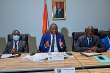 Ajustement des tarifs de l’électricité : le Ministre Souleymane Diarrassouba échange avec le secteur privé et les fédérations de consommateurs
