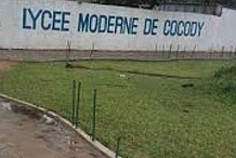 Des élèves cognent sévèrement un professeur d’EPS au lycée moderne de Cocody, les cours suspendus