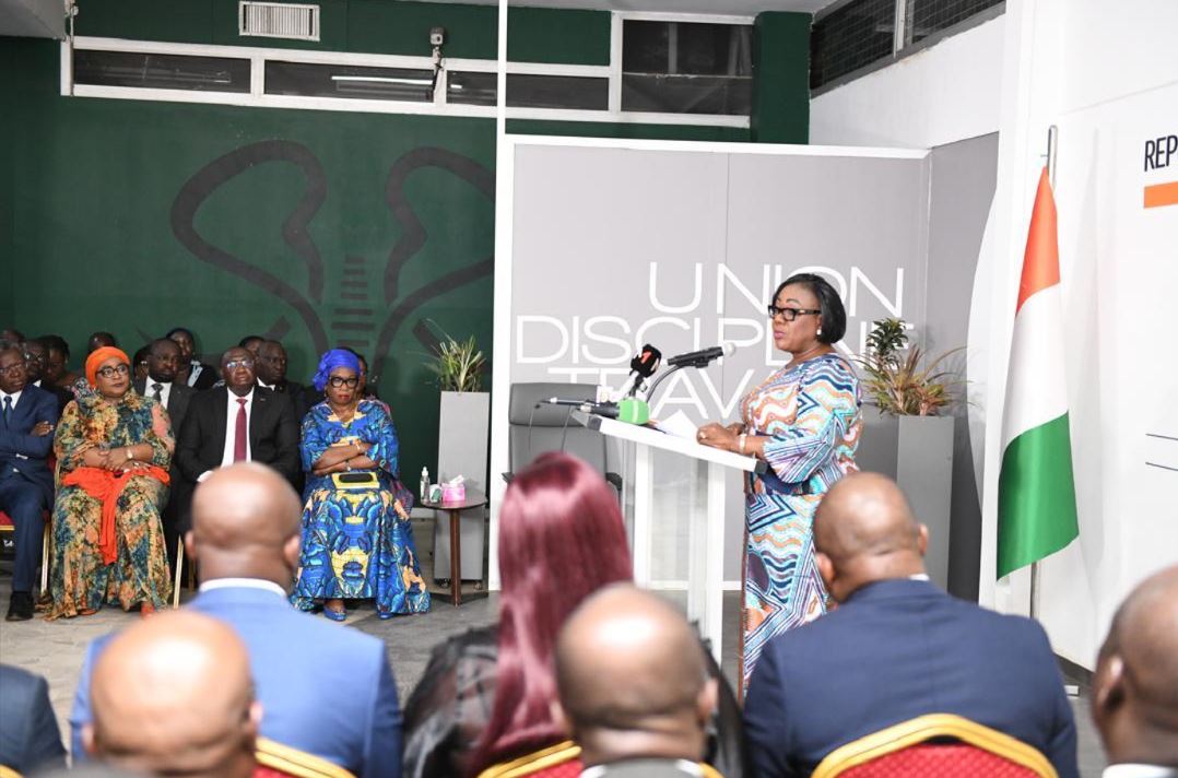 Concours administratif 2024 : la ministre Anne Ouloto annonce des améliorations