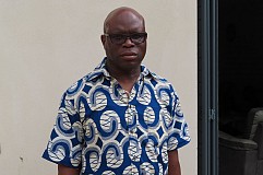 Il apprend qu’il est mort depuis 8 ans et perd son emploi dans la foulée Il apprend qu’il est mort depuis 8 ans et perd son emploi dans la foulée