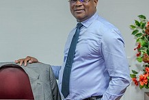 Le président du Resacom, Henri Kouassi, rend hommage à son mentor