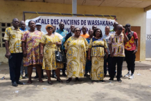 Action solidaire : l’Amical des anciens de Wassakara offre des toilettes neuves à leur ancienne école