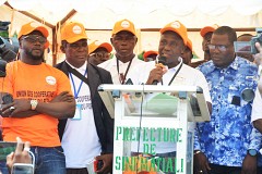 Depuis Sinématiali, la FECOMCI lance un appel national à l'unité des coopératives minières et adopte la « Déclaration de Sinématiali »