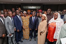 Côte d’Ivoire : après les manifestations des commerçants de poisson, le gouvernement obtient une baisse de 2 500 FCFA sur les cartons de chinchard et de maquereau