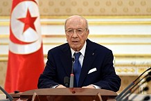 Tunisie: le président lance le débat sur l'égalité homme-femme pour l'héritage
