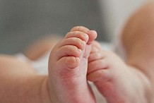 Un bébé de 2 semaines dans un état critique après avoir été violé