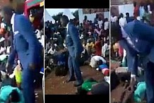 Ouganda: Un pasteur fouette ses fidèles pour ne pas s’être rendus à l’église (vidéo)