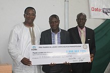 Valorisation de la recherche scientifique/ Angora Kpongbo Etienne, 1er lauréat du Prix PASRES du jeune chercheur en parasitologie