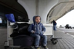 Allemagne: des parents oublient leur fille de 5 ans à l’aéroport Allemagne: des parents oublient leur fille de 5 ans à l’aéroport