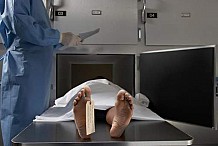 Déclaré mort par 3 médecins différents, il se réveille sur la table d'autopsie