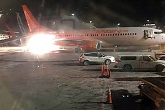 Canada: Deux avions se heurtent au sol, l'un s'embrase Canada: Deux avions se heurtent au sol, l'un s'embrase